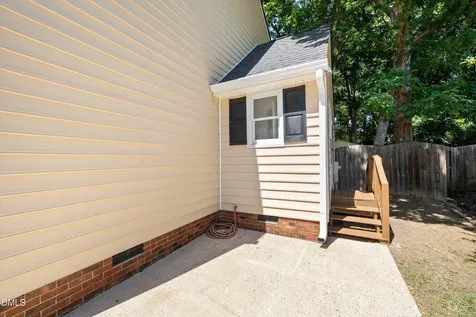 4713 Draper Road Raleigh NC 27616