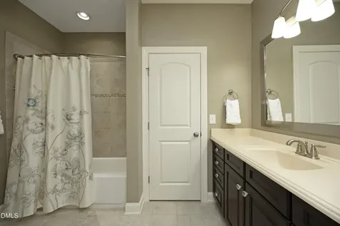 128 Dartmoor Lane Raleigh NC 27614
