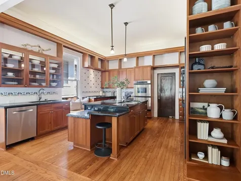 127 Forest Road Raleigh NC 27605