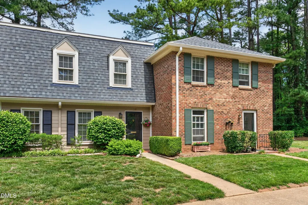 3128 Westbury Raleigh NC 27607