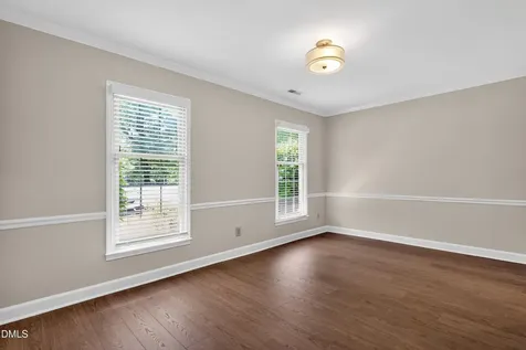 3128 Westbury Raleigh NC 27607