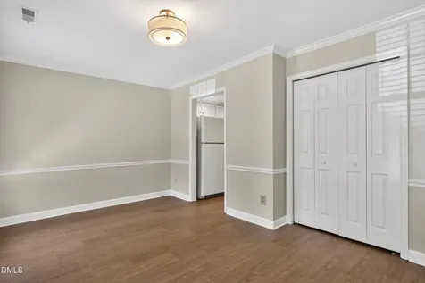 3128 Westbury Raleigh NC 27607