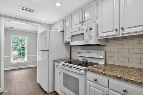 3128 Westbury Raleigh NC 27607