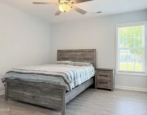 360 Oak Street Roseboro NC 28382