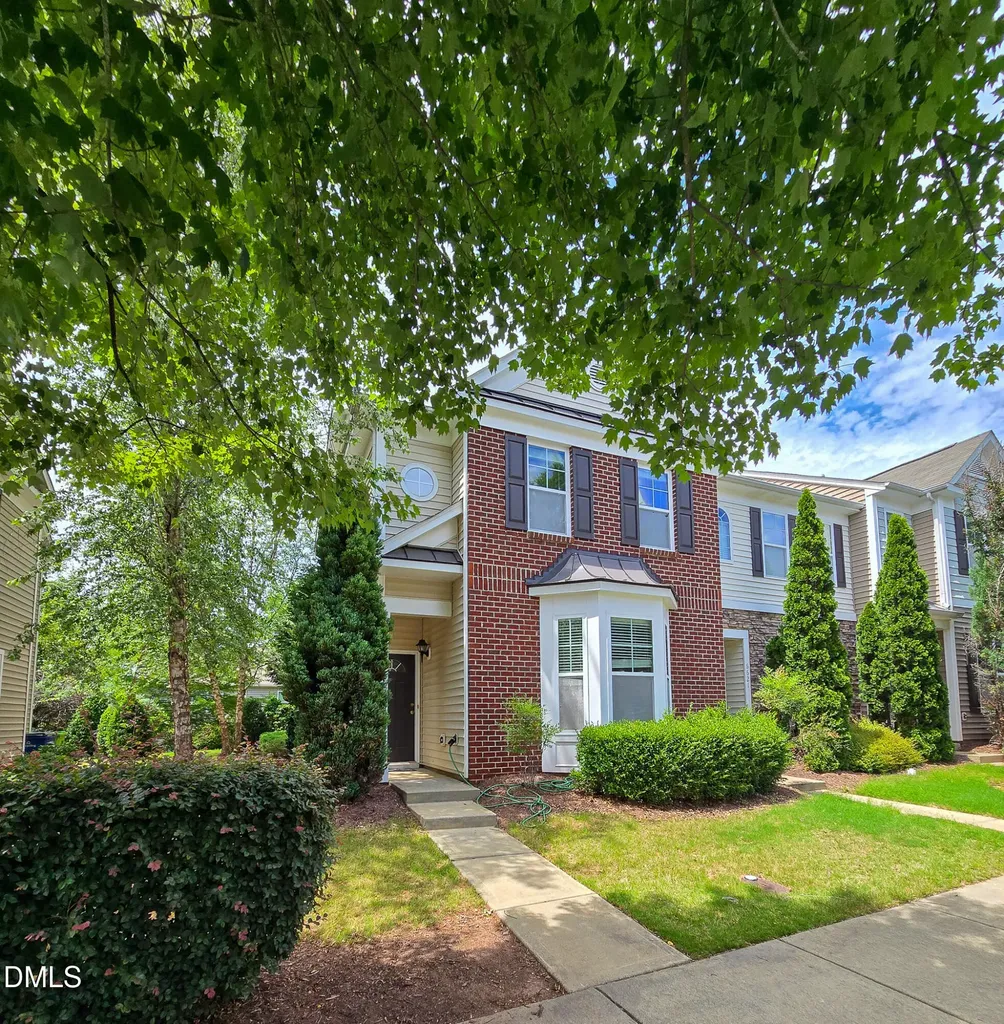 6619 Clarksburg Place Raleigh NC 27616