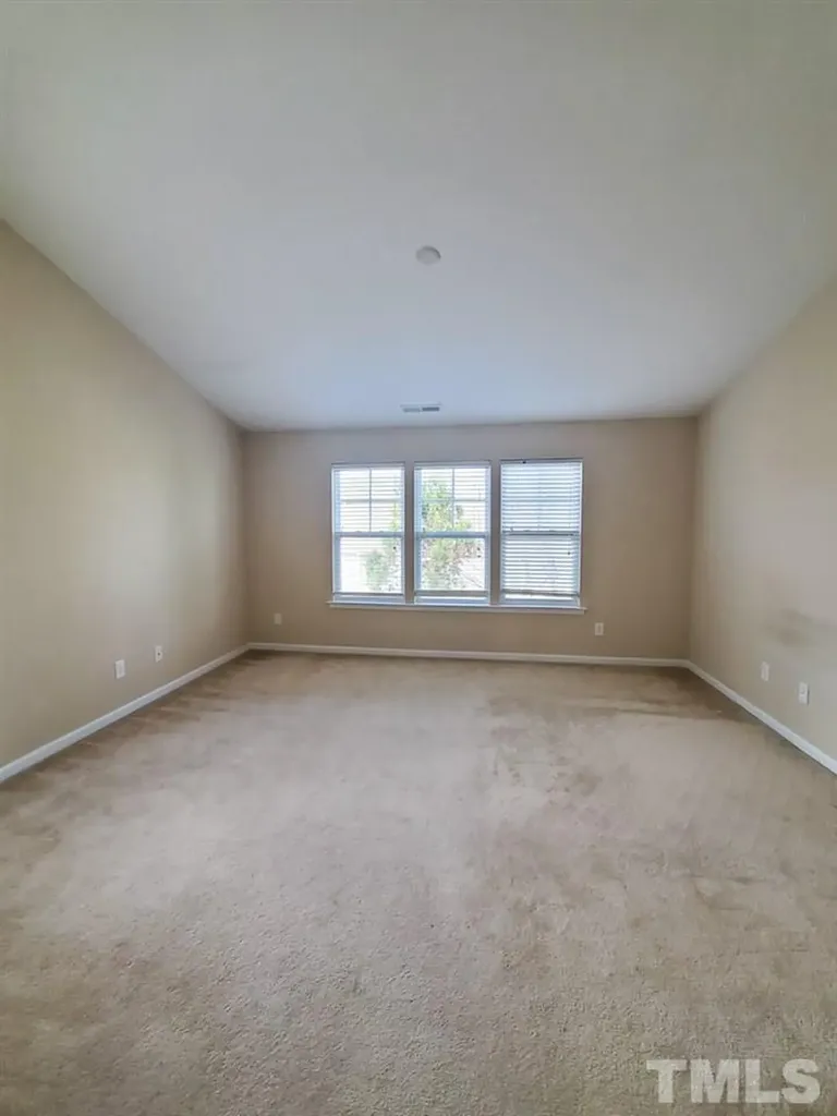 6619 Clarksburg Place Raleigh NC 27616