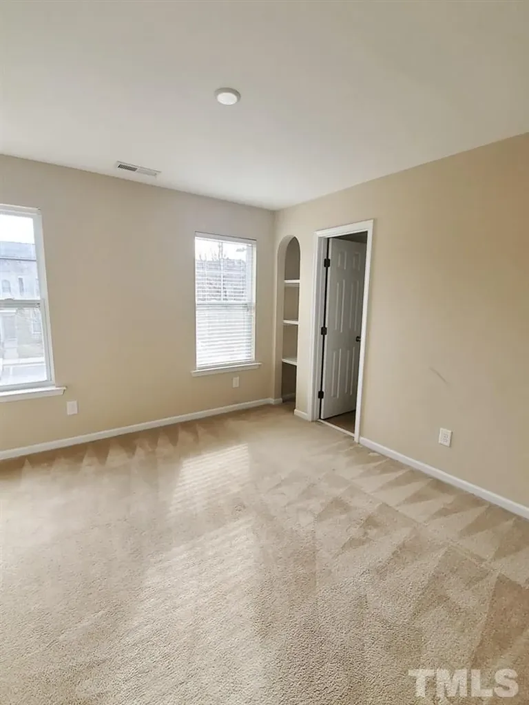 6619 Clarksburg Place Raleigh NC 27616
