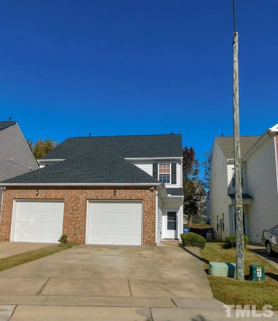 2008 Metacomet Way Raleigh NC 27604