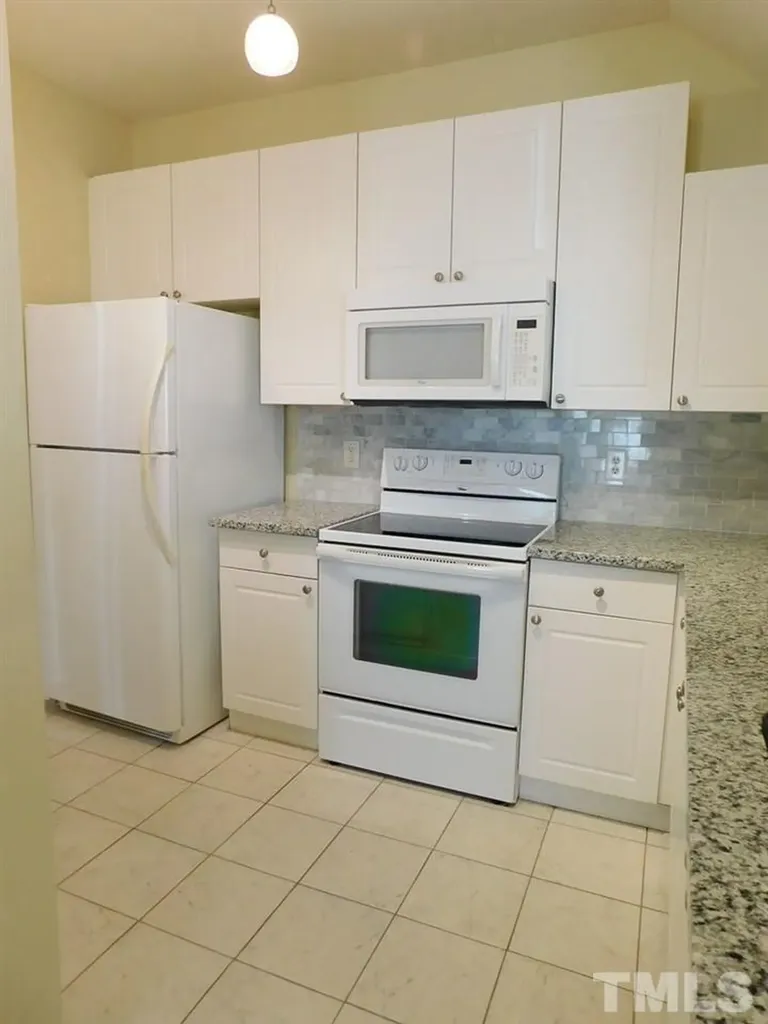 2008 Metacomet Way Raleigh NC 27604