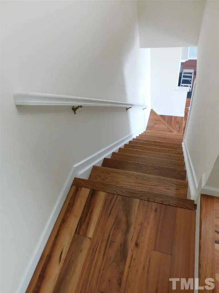 2008 Metacomet Way Raleigh NC 27604