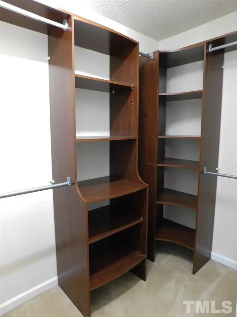 2008 Metacomet Way Raleigh NC 27604
