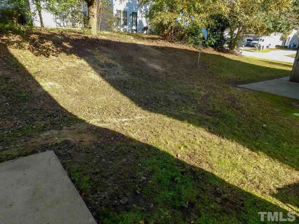 2008 Metacomet Way Raleigh NC 27604