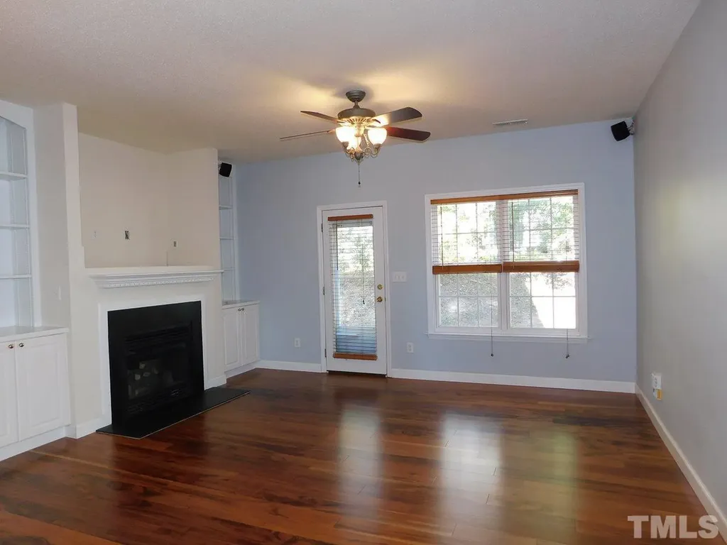 2008 Metacomet Way Raleigh NC 27604