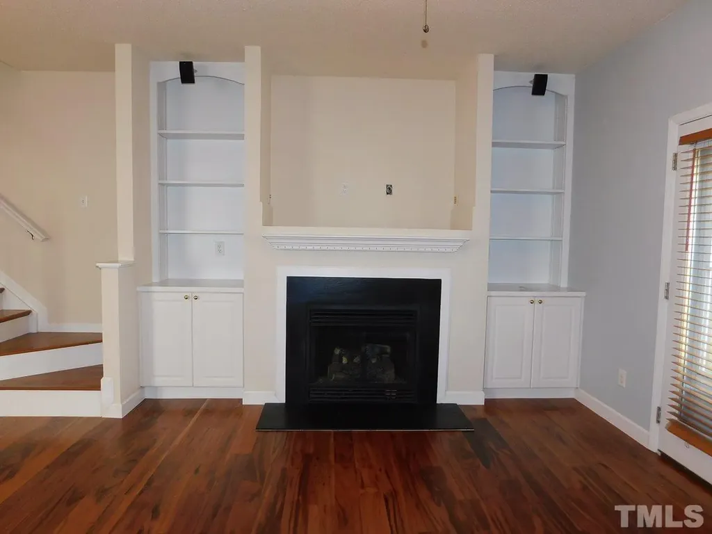 2008 Metacomet Way Raleigh NC 27604