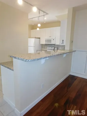 2008 Metacomet Way Raleigh NC 27604