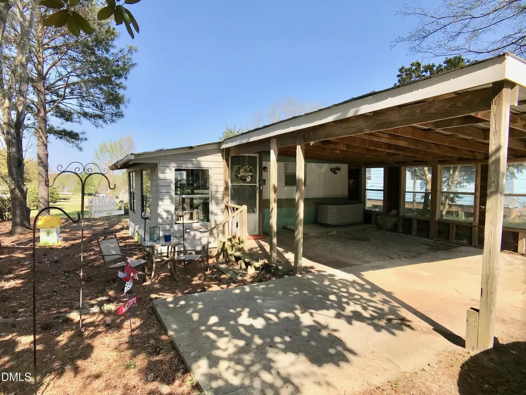 133 Liberty Lane Clayton NC 27520