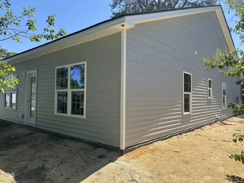 306 S Washington Avenue Dunn NC 28334