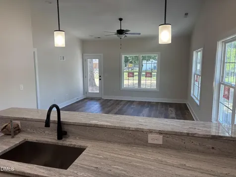 306 S Washington Avenue Dunn NC 28334