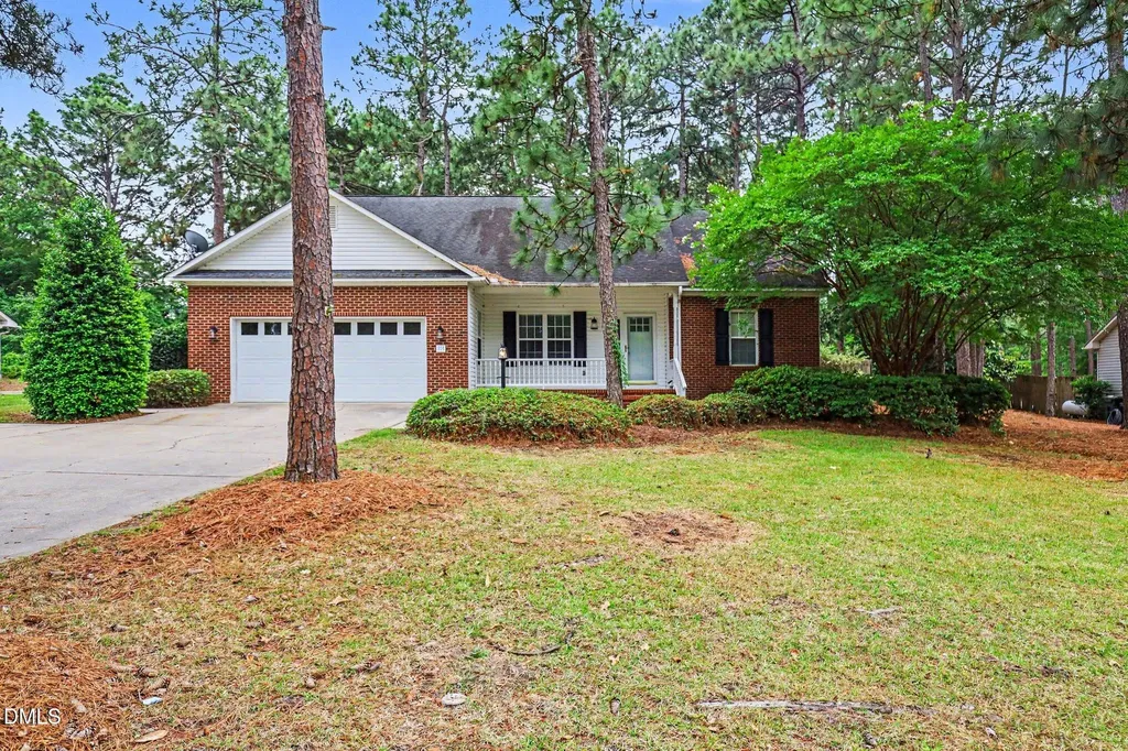 103 Michael Lane Aberdeen NC 28315