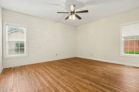 103 Michael Lane Aberdeen NC 28315