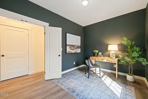 207 W Holt Street Burlington NC 27217