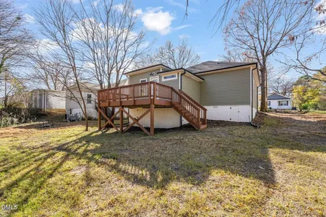 207 W Holt Street Burlington NC 27217