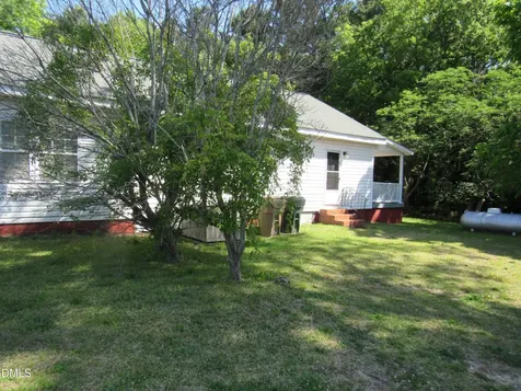 546 E Front Street Clayton NC 27520