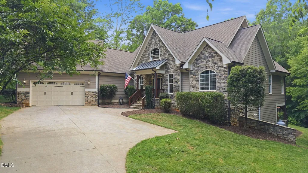 1001 Browning Place Youngsville NC 27596