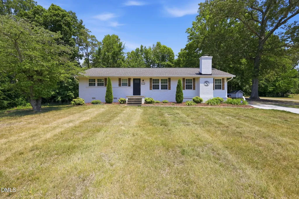 1103 Greenwood Drive Burlington NC 27217