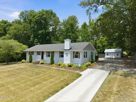 1103 Greenwood Drive Burlington NC 27217