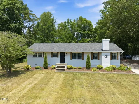 1103 Greenwood Drive Burlington NC 27217