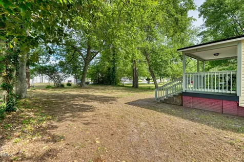 809 Church Street Scotland Neck NC 27874