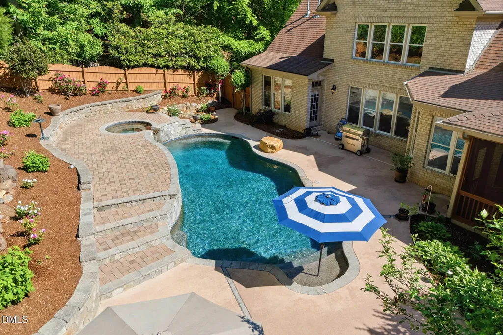 221 Bear Tree Creek Chapel Hill NC 27517