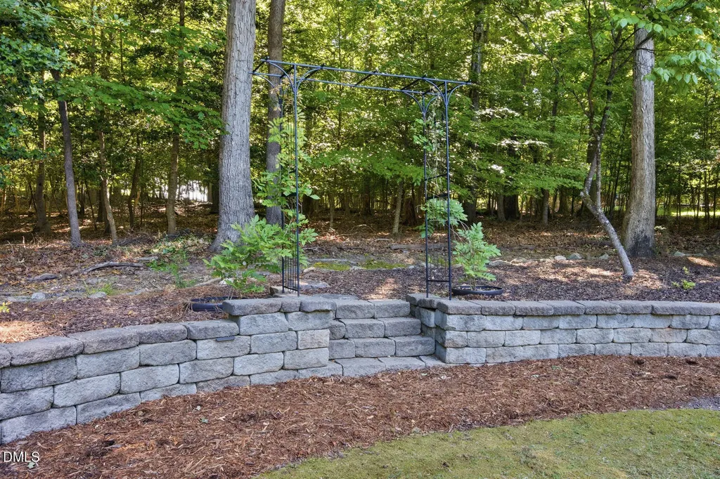221 Bear Tree Creek Chapel Hill NC 27517