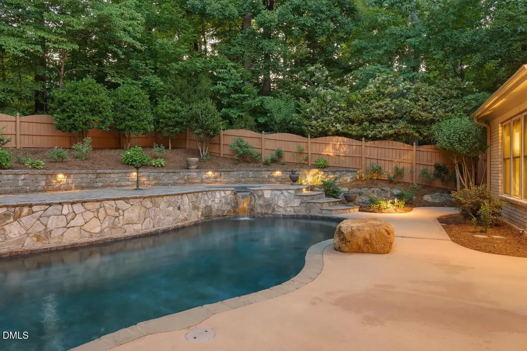 221 Bear Tree Creek Chapel Hill NC 27517