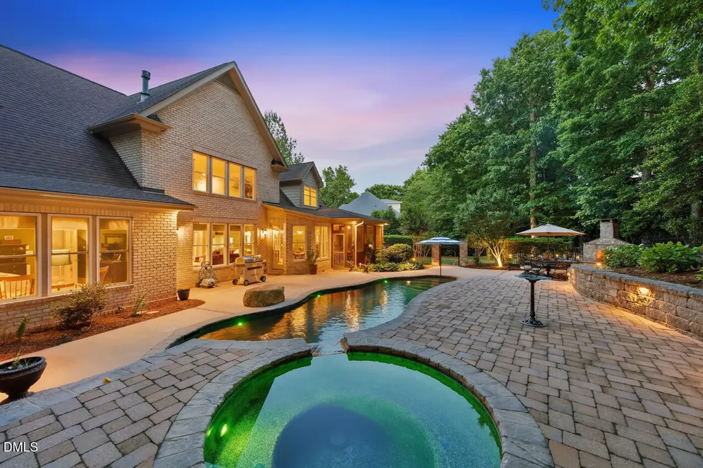 221 Bear Tree Creek Chapel Hill NC 27517