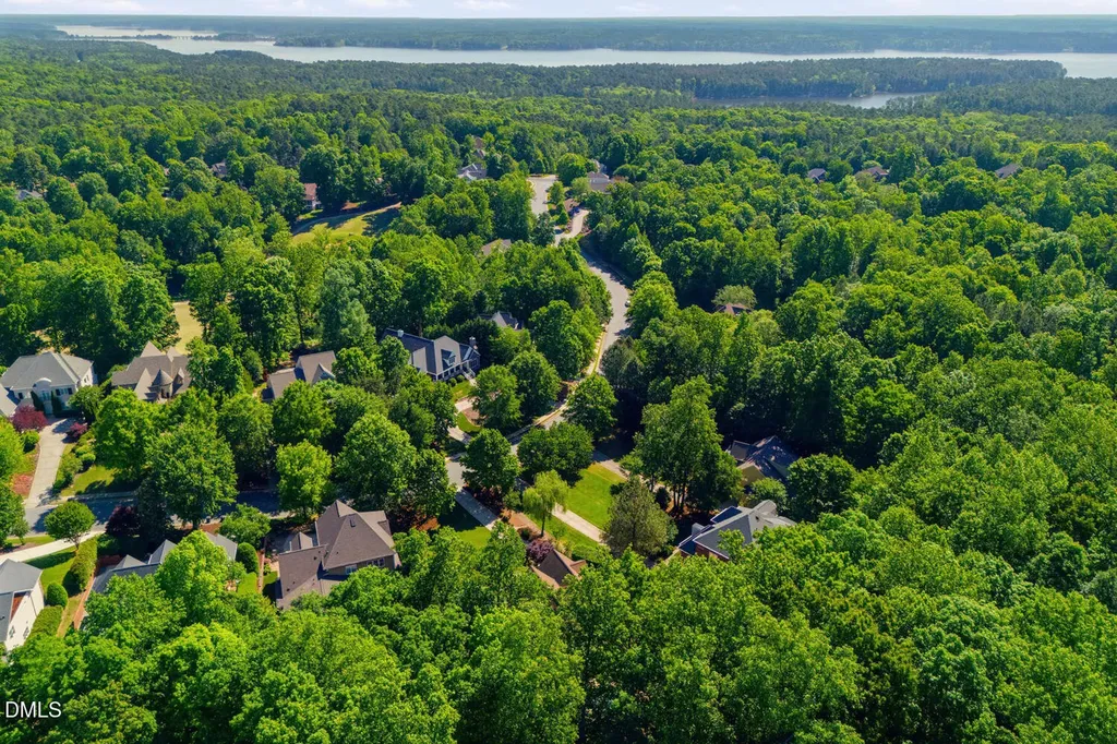 221 Bear Tree Creek Chapel Hill NC 27517