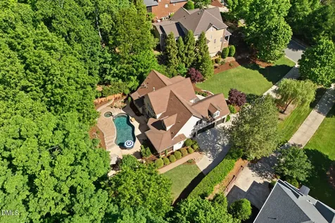 221 Bear Tree Creek Chapel Hill NC 27517