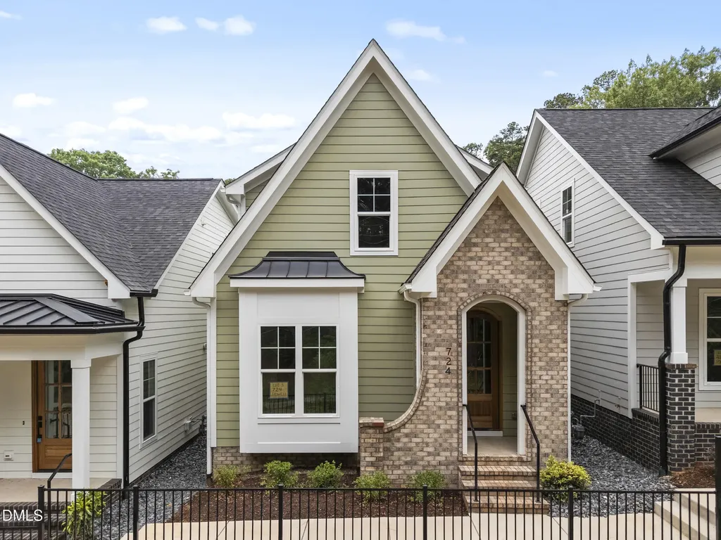 724 Powell Drive Raleigh NC 27606