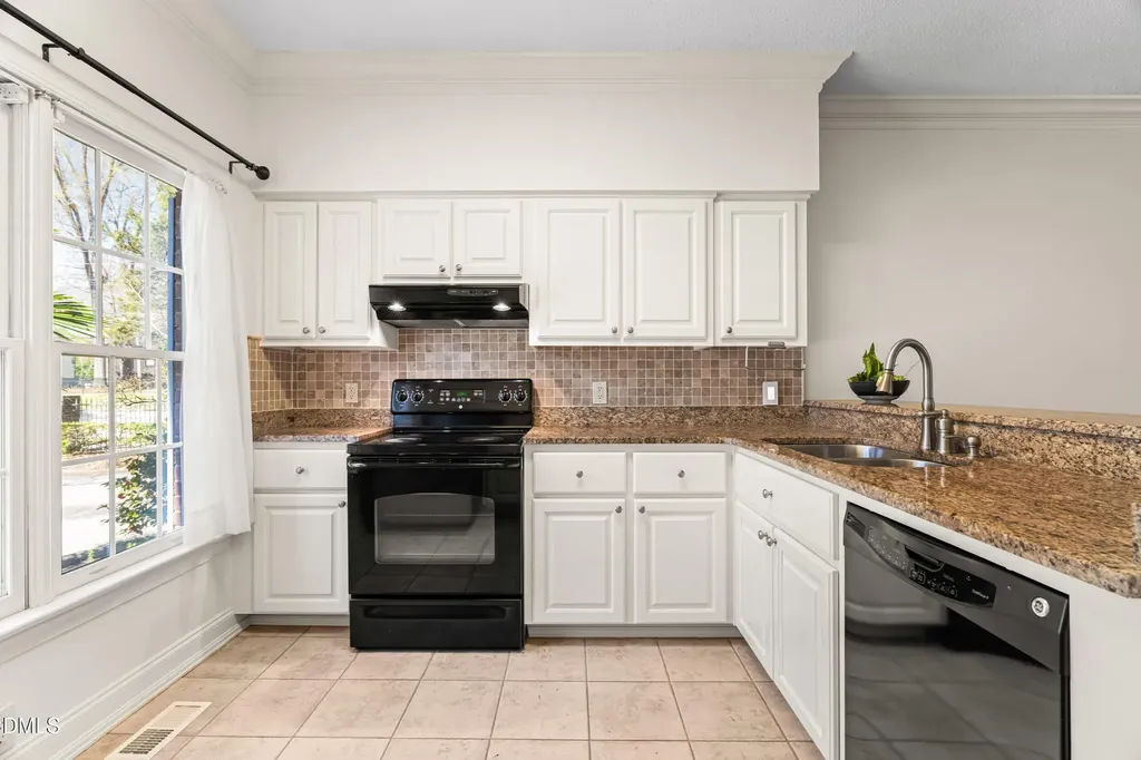 1403 Governors Court Raleigh NC 27604