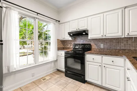 1403 Governors Court Raleigh NC 27604