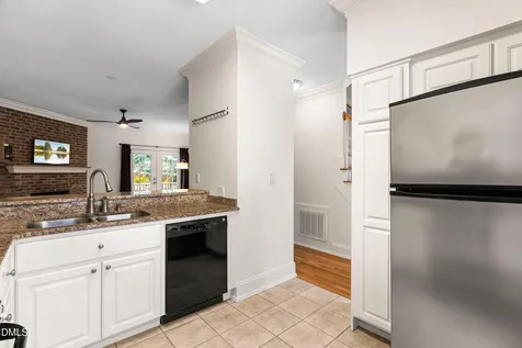 1403 Governors Court Raleigh NC 27604