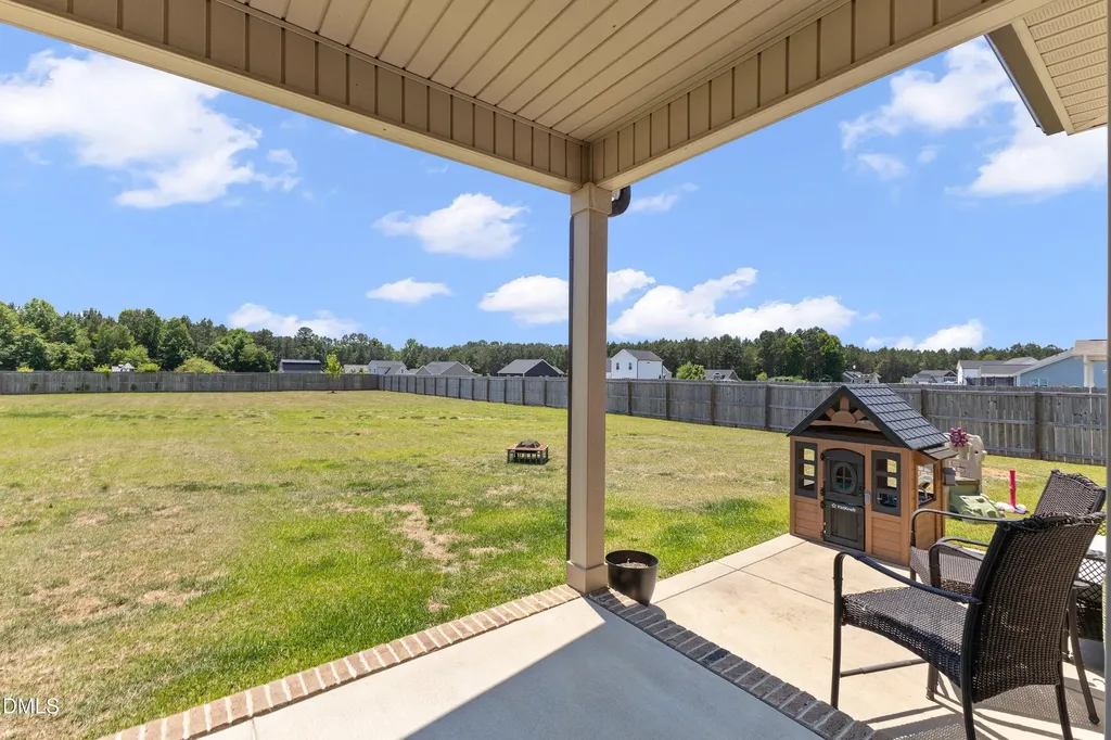 175 Day Lily Street Selma NC 27576