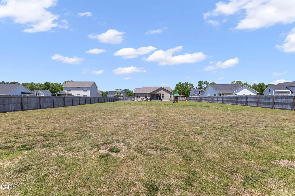 175 Day Lily Street Selma NC 27576