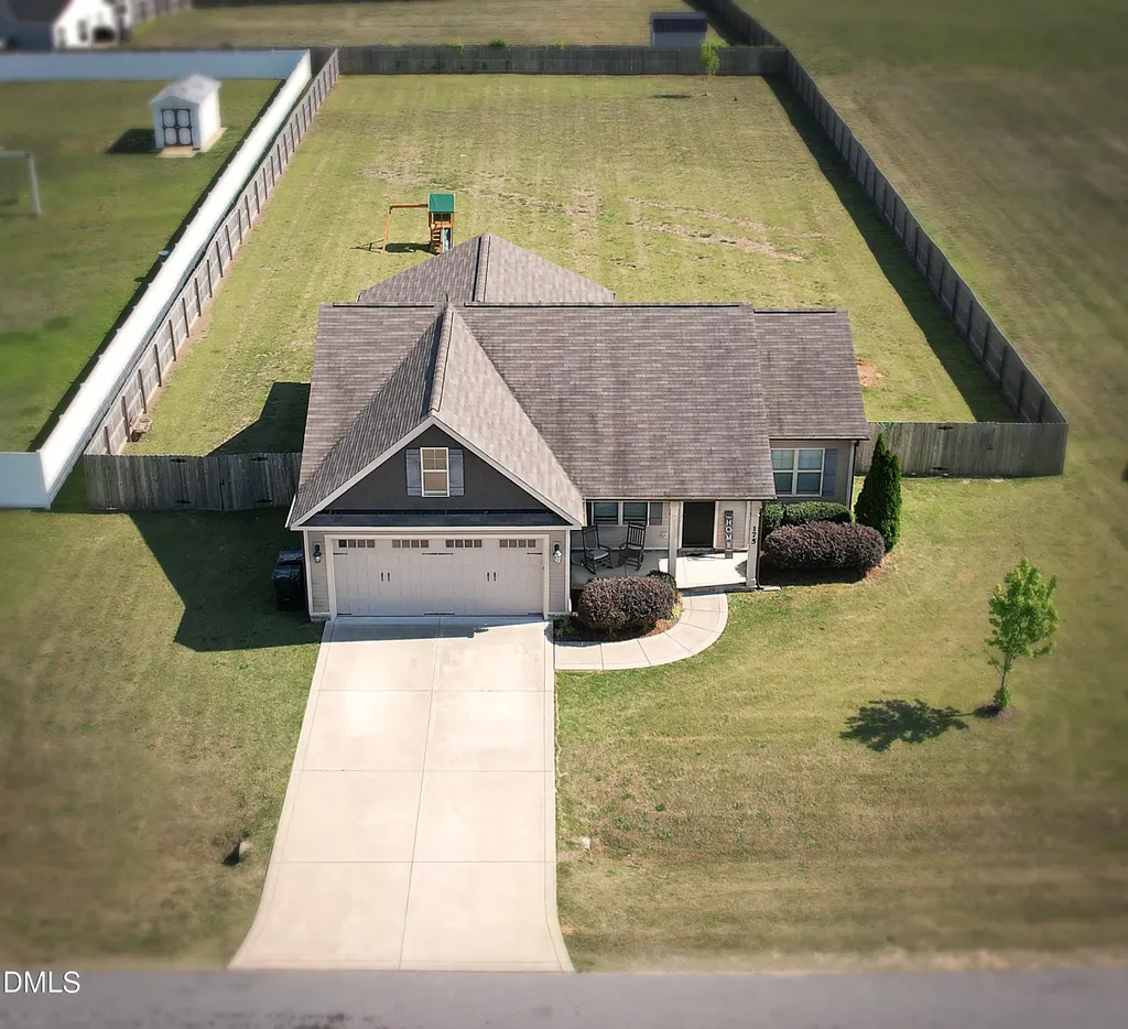 175 Day Lily Street Selma NC 27576