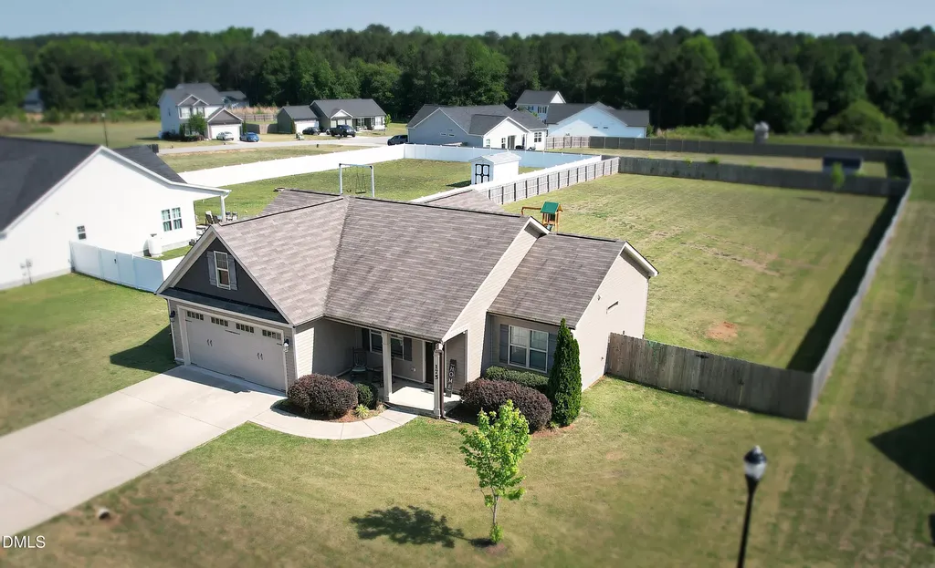 175 Day Lily Street Selma NC 27576