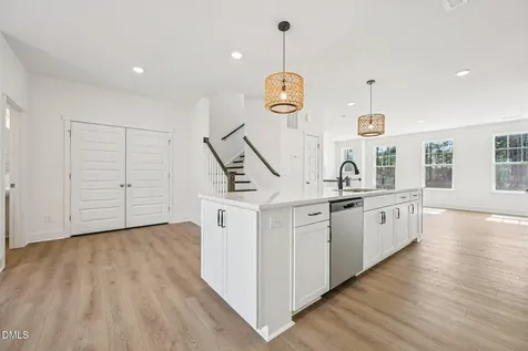 10915 Bayflower Way Raleigh NC 27617