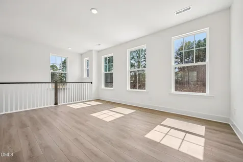 10915 Bayflower Way Raleigh NC 27617