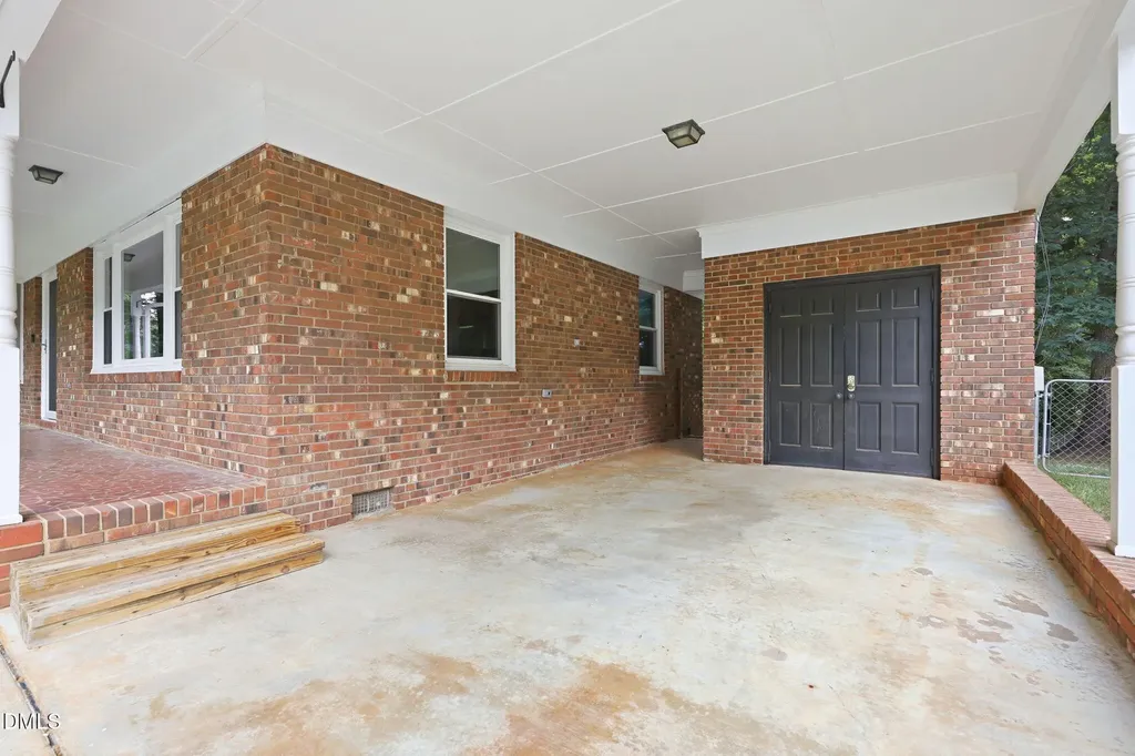 4416 Parkwood Drive Raleigh NC 27603