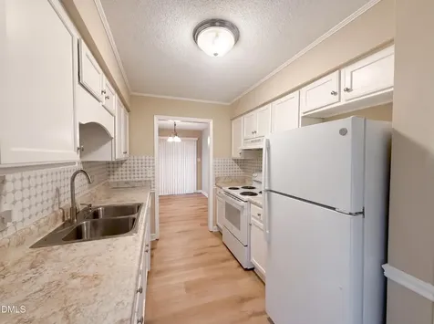 104 Arbuckle Lane Cary NC 27511